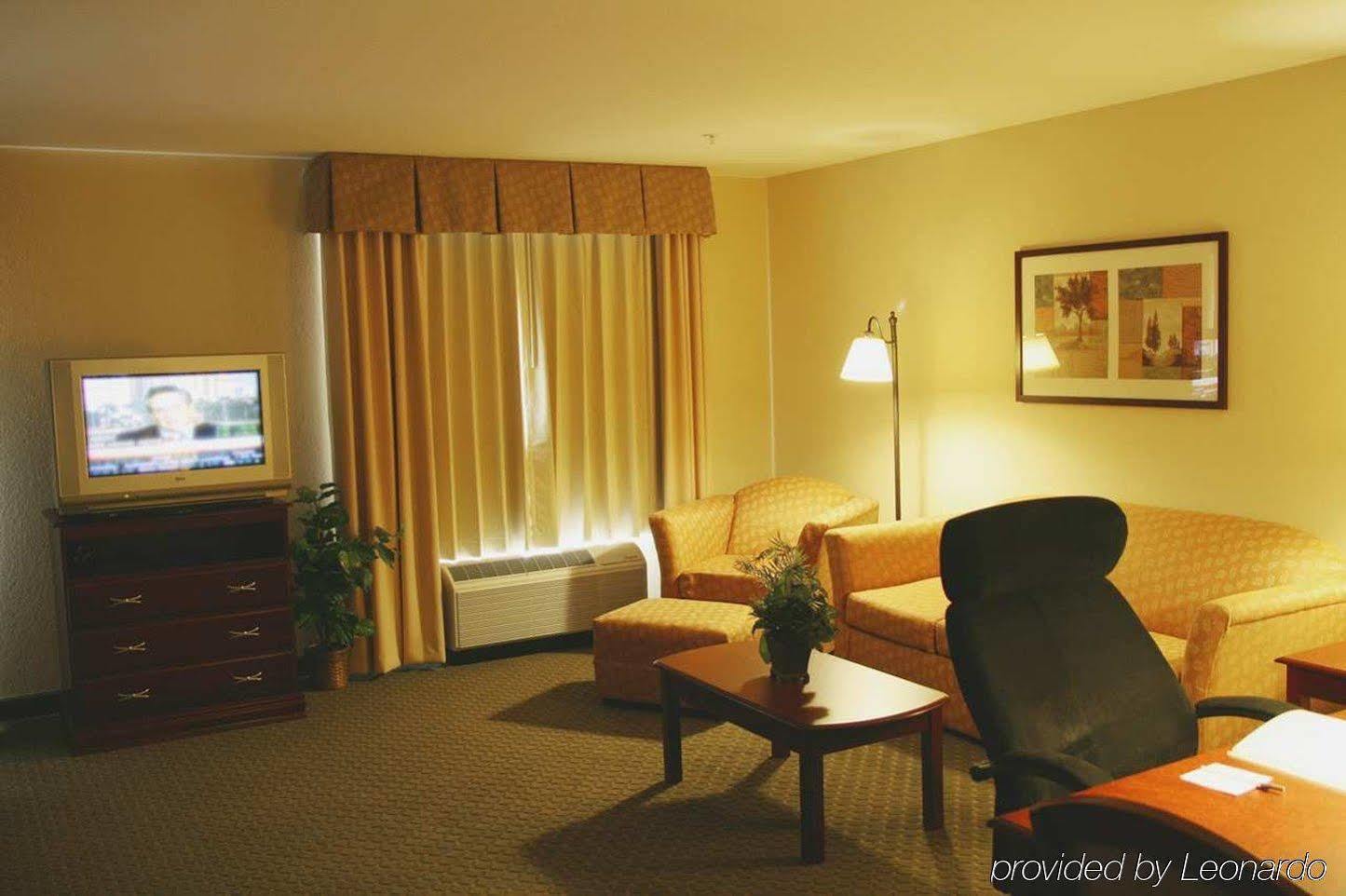 Hotel Hampton & Denver